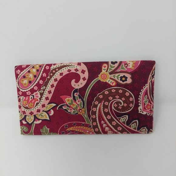 Vera Bradley Piccadilly Plum Checkbook Wallet Burgundy Red Canvas Card Holder - Picture 2 of 9